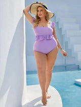 Elegant Plus-Size Swimwear Styles 2023-4