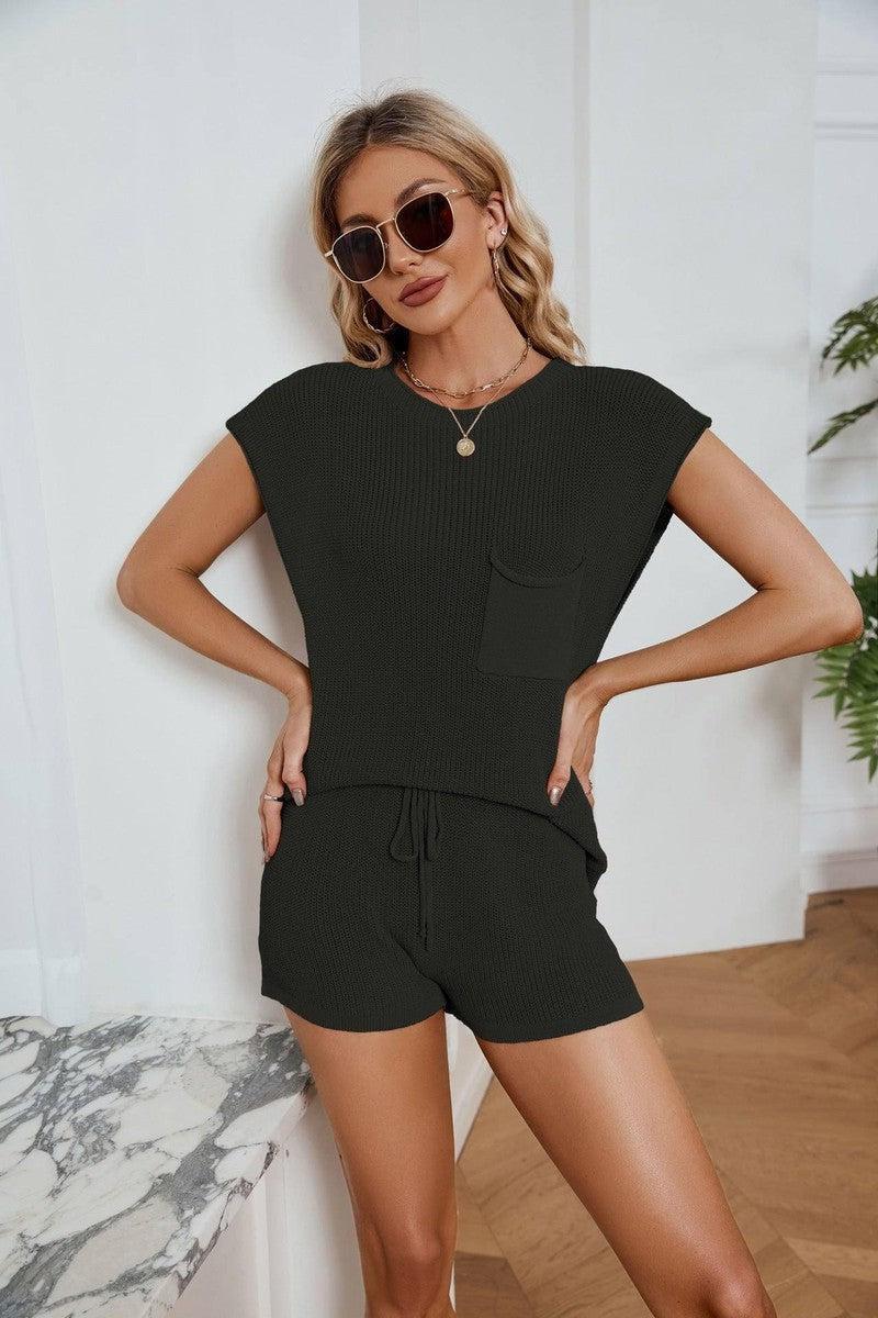 Chic Loose Leisure Suit for Stylish Cameo Outfits-Black-11