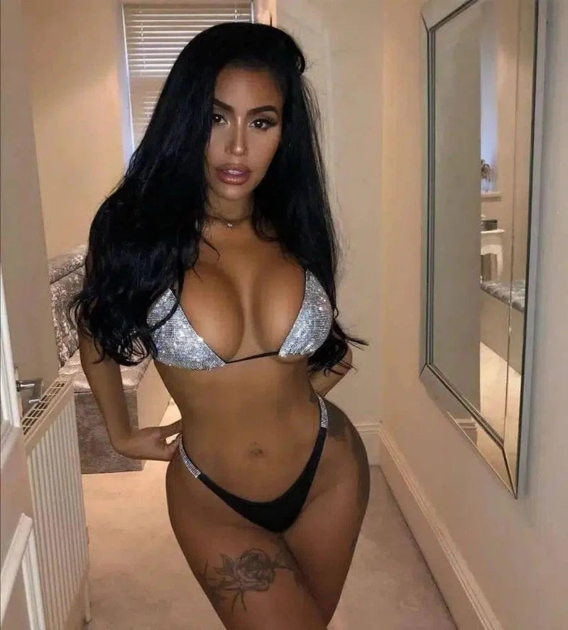 Solid Color-studded Bikini Split Swimsuit-Black-2