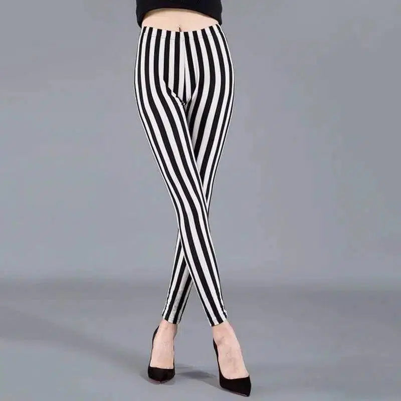 LOVEMI - Lovemi - Thin cropped cotton leggings